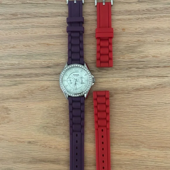 Fossil watch with multiple bands. Amazon.com: Fossil Men main image 3
